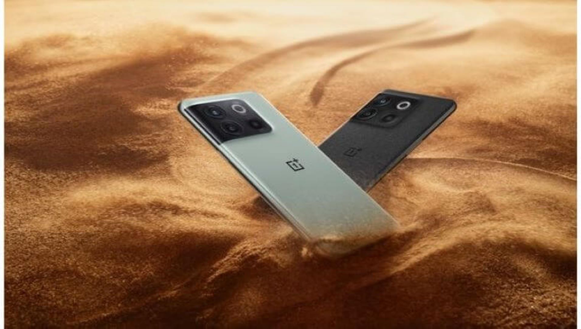 OnePlus-Launches-its-OnePlus-10T-5G-Smartphone-Powered-by-Qualcomm